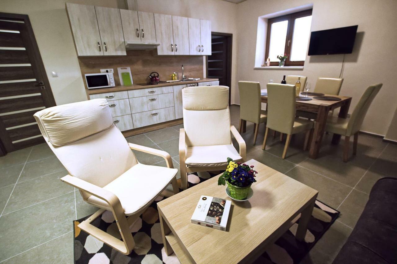 U Čápa Krásný apartmán v Sedleci Sedlec  Exterior foto