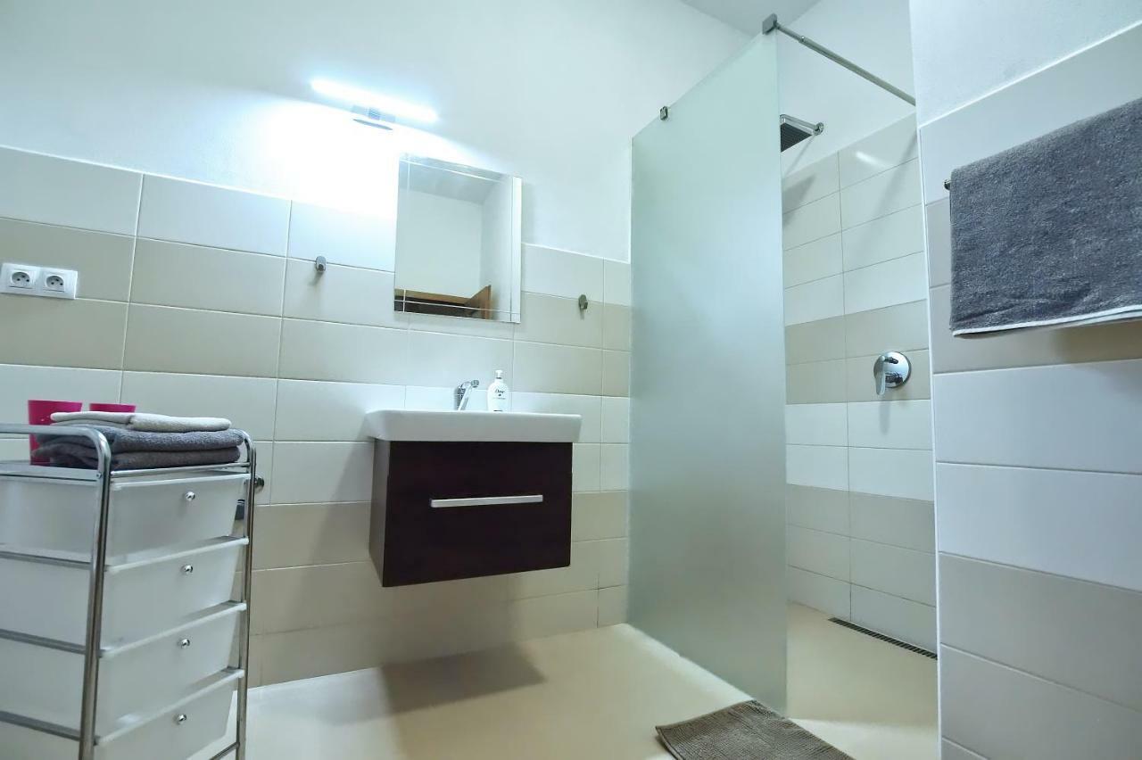 U Čápa Krásný apartmán v Sedleci Sedlec  Exterior foto